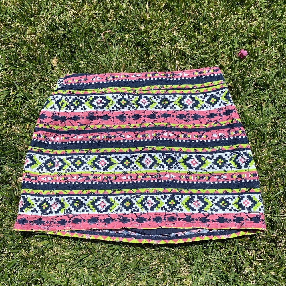 Hollister laser cut floral skirt elastic waist MD